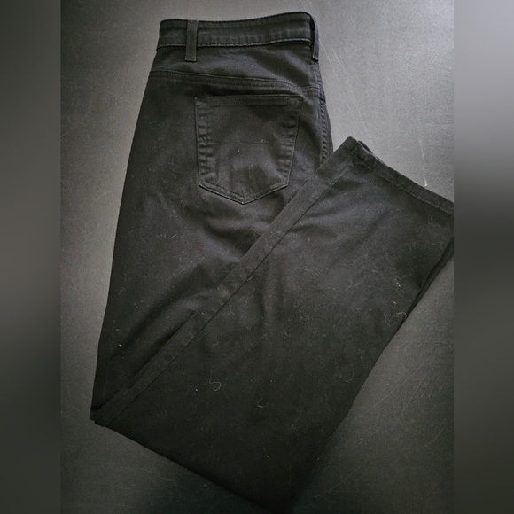 NWOT - Venezia Black Stretch Jeans - Size 16 Average - Picture 10 of 11